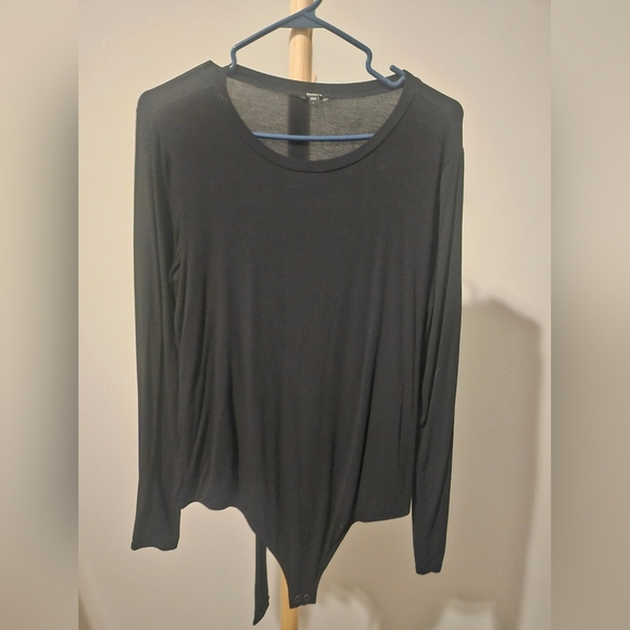 Express Black Body Contour High Compression Crew Neck Long Sleeve Bodysuit - Picture 3 of 4